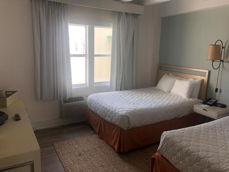 Hotel Broadmore Miami Beach